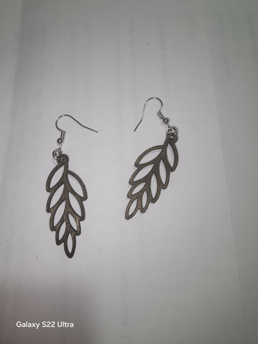 Leaf earrings